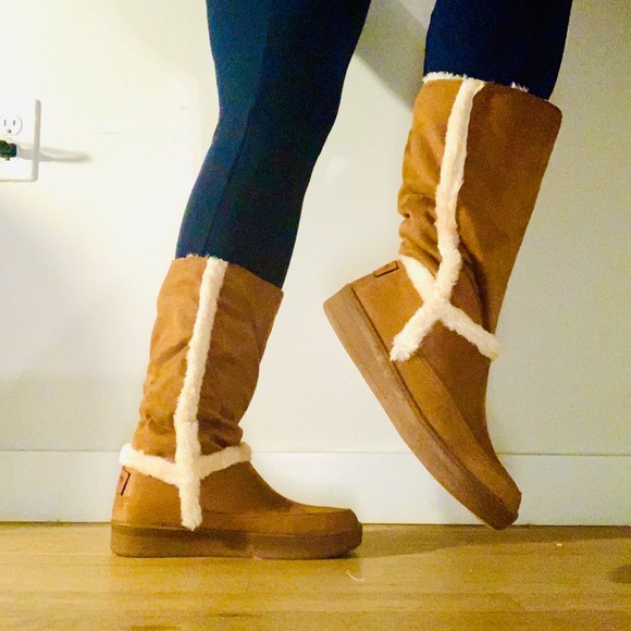 Mi IM SHEARLING BOOT - Picture 2 of 7